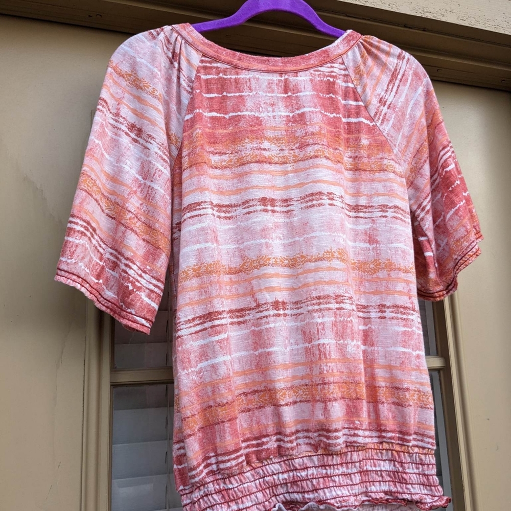 Shirt - Picture 2 of 4